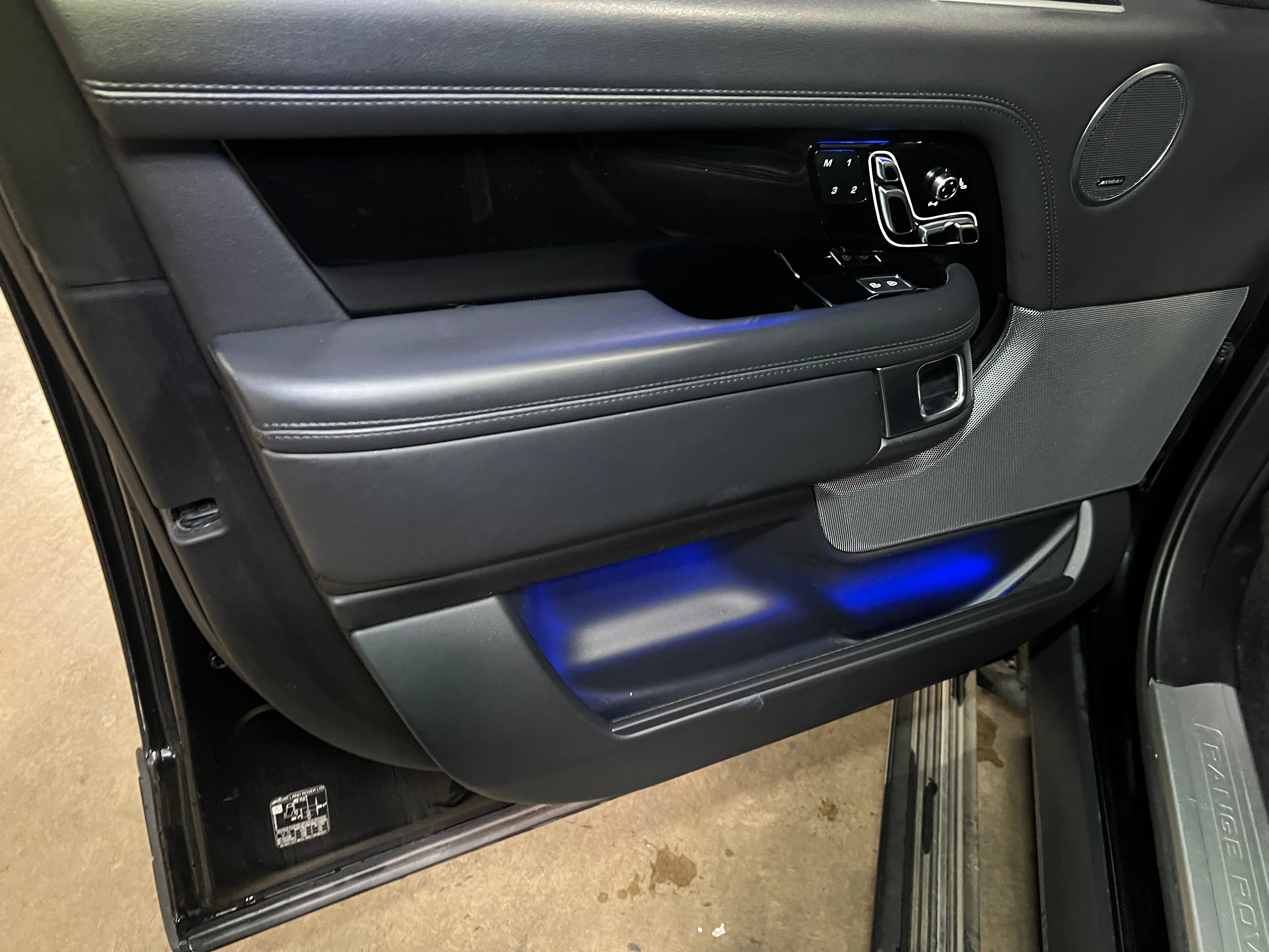 land rover range rover 2021 SALGS2SE1MA456014 image land rover range rover 2021 SALGS2SE1MA456014 image